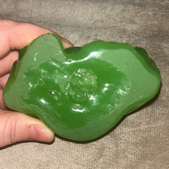 Vintage 2000 Green Faux Jade Peking Glass Seated Laughing Buddha figurine - Picture 5 of 6